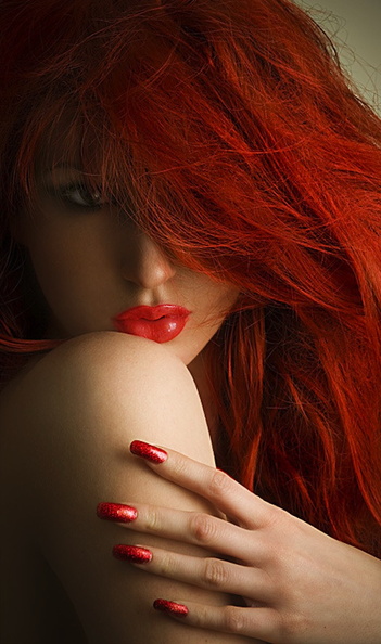 lips redhead