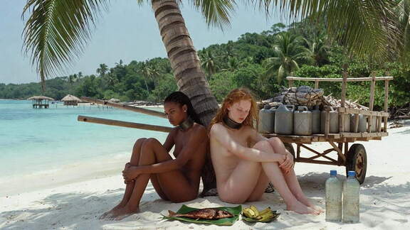 carla-and-lisha-under-a-palm-tree-13-final